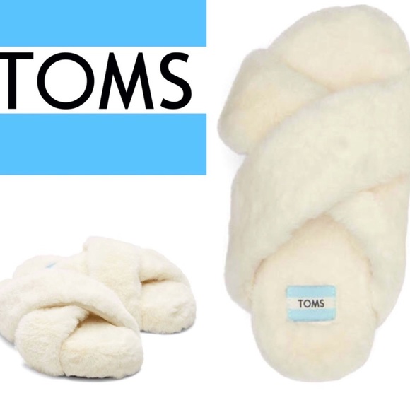 TOMS Susie white Faux Fur Slippers - Picture 1 of 2